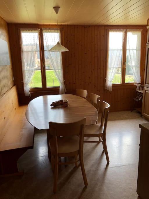 Ferienwohnung Auf Bauernhof Mit Hotpot Und Sauna Sumiswald Exteriör bild