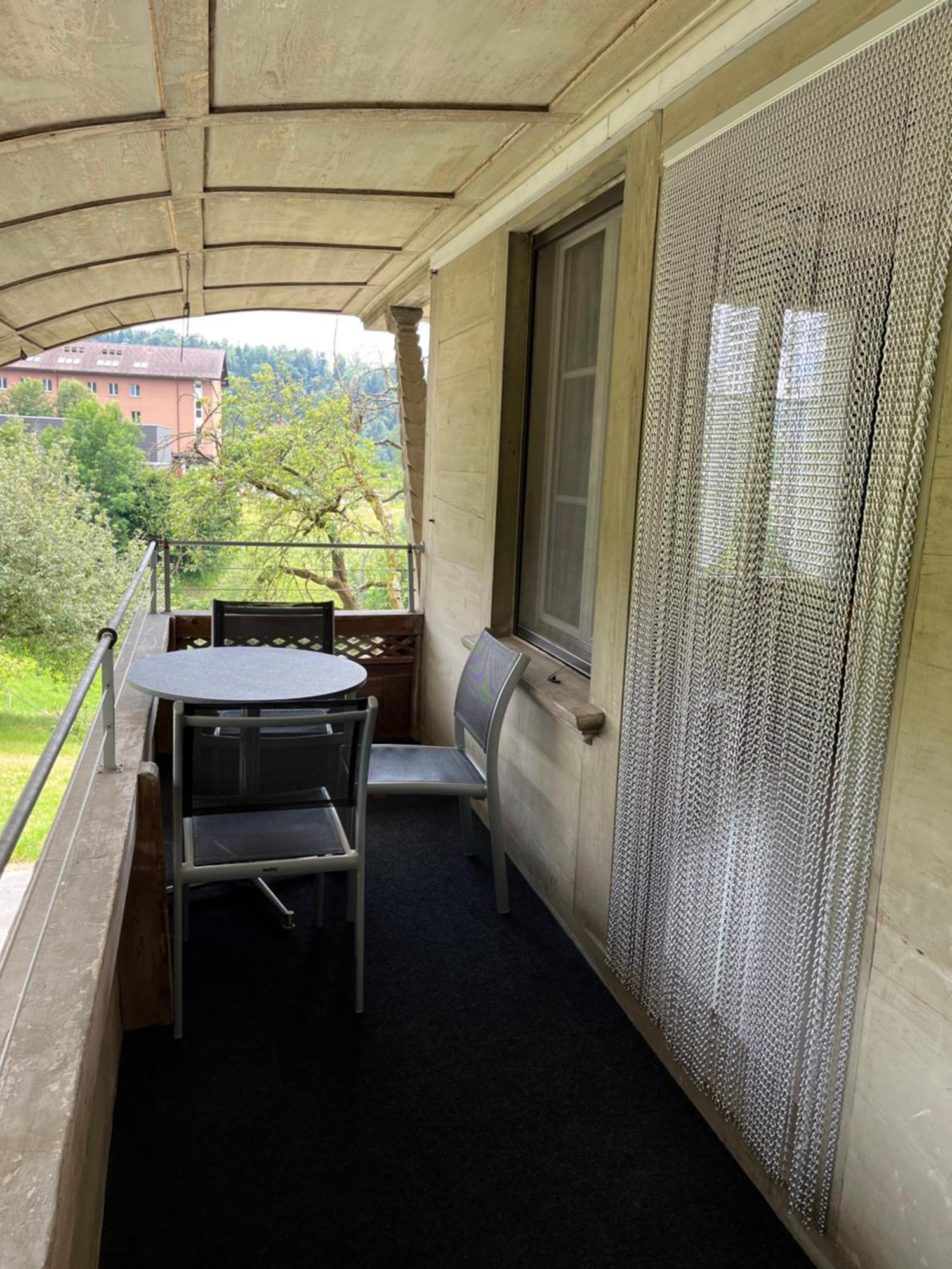 Ferienwohnung Auf Bauernhof Mit Hotpot Und Sauna Sumiswald Exteriör bild